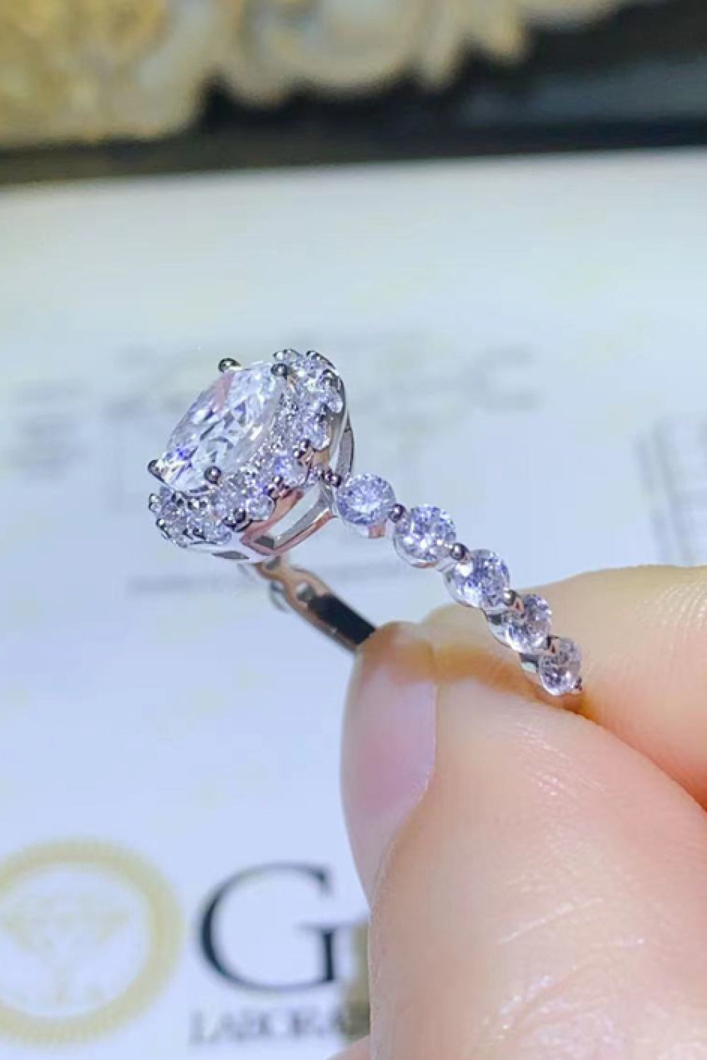 1 carat moissanite halo ring66e577cea6a64592966e6b381ef0dd0b-Max
